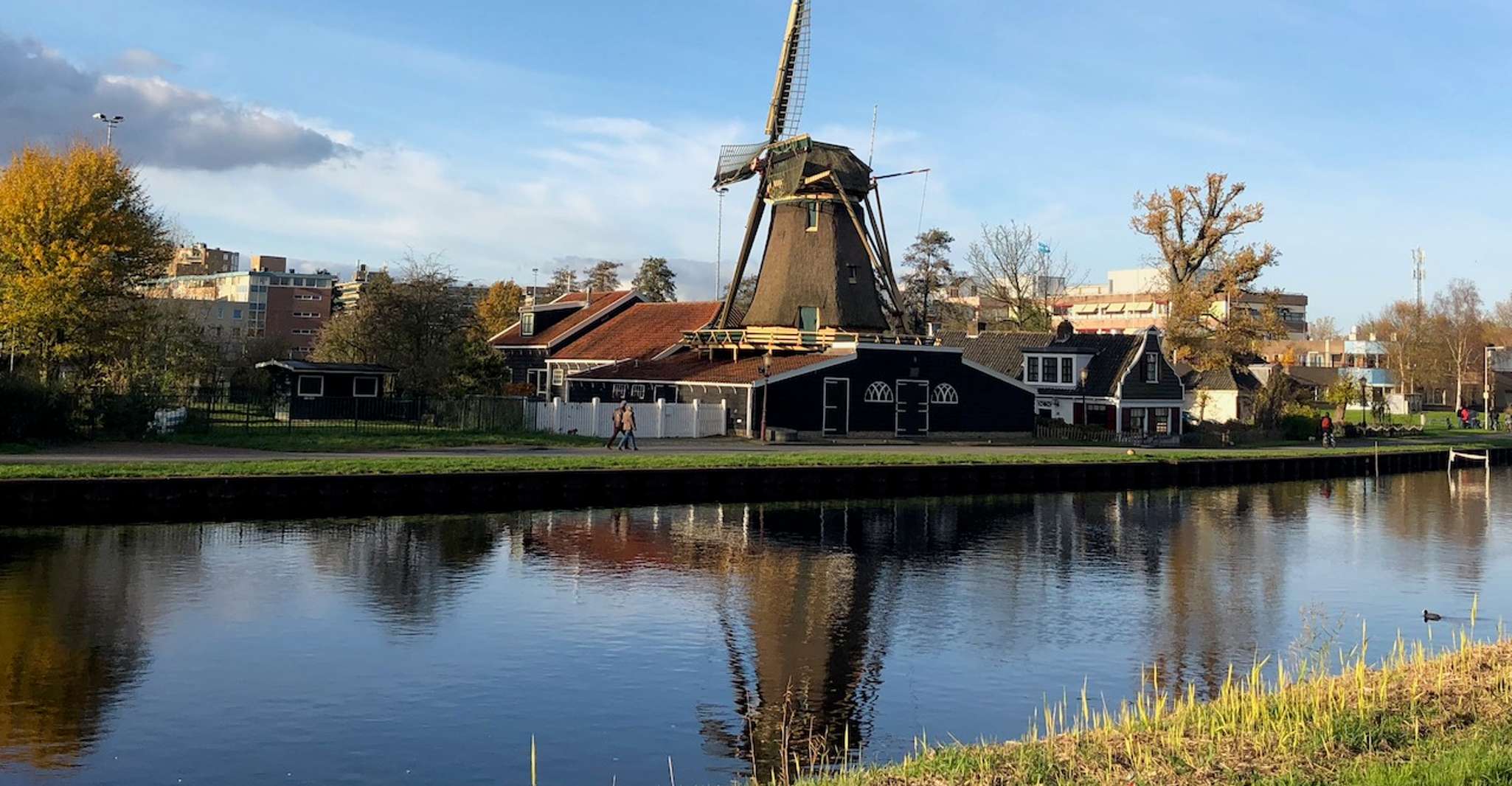 Amsterdam: Zaanse Schans Windmills & Zaandam E-Bike Tour photo 13