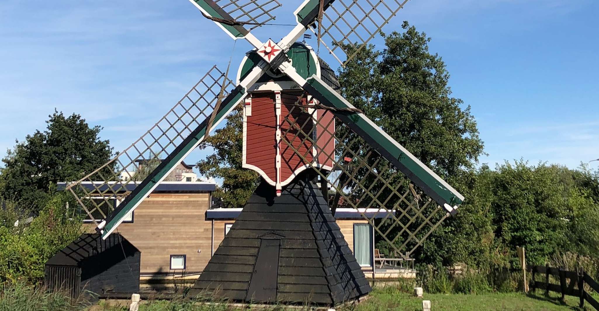 Amsterdam: Zaanse Schans Windmills & Zaandam E-Bike Tour photo 18