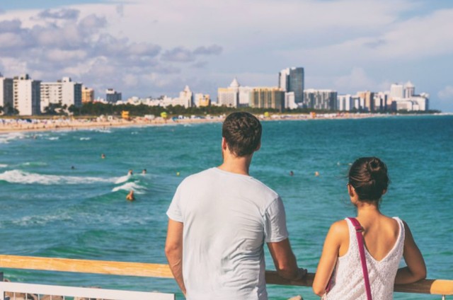 Visit Fort Lauderdale Small Group Tour w/Intercoastal Boat Cruise in Fort Lauderdale