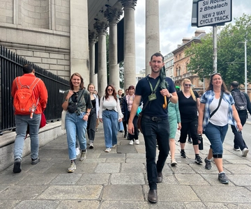 Dublin: Highlights and Hidden Gems Walking Tour