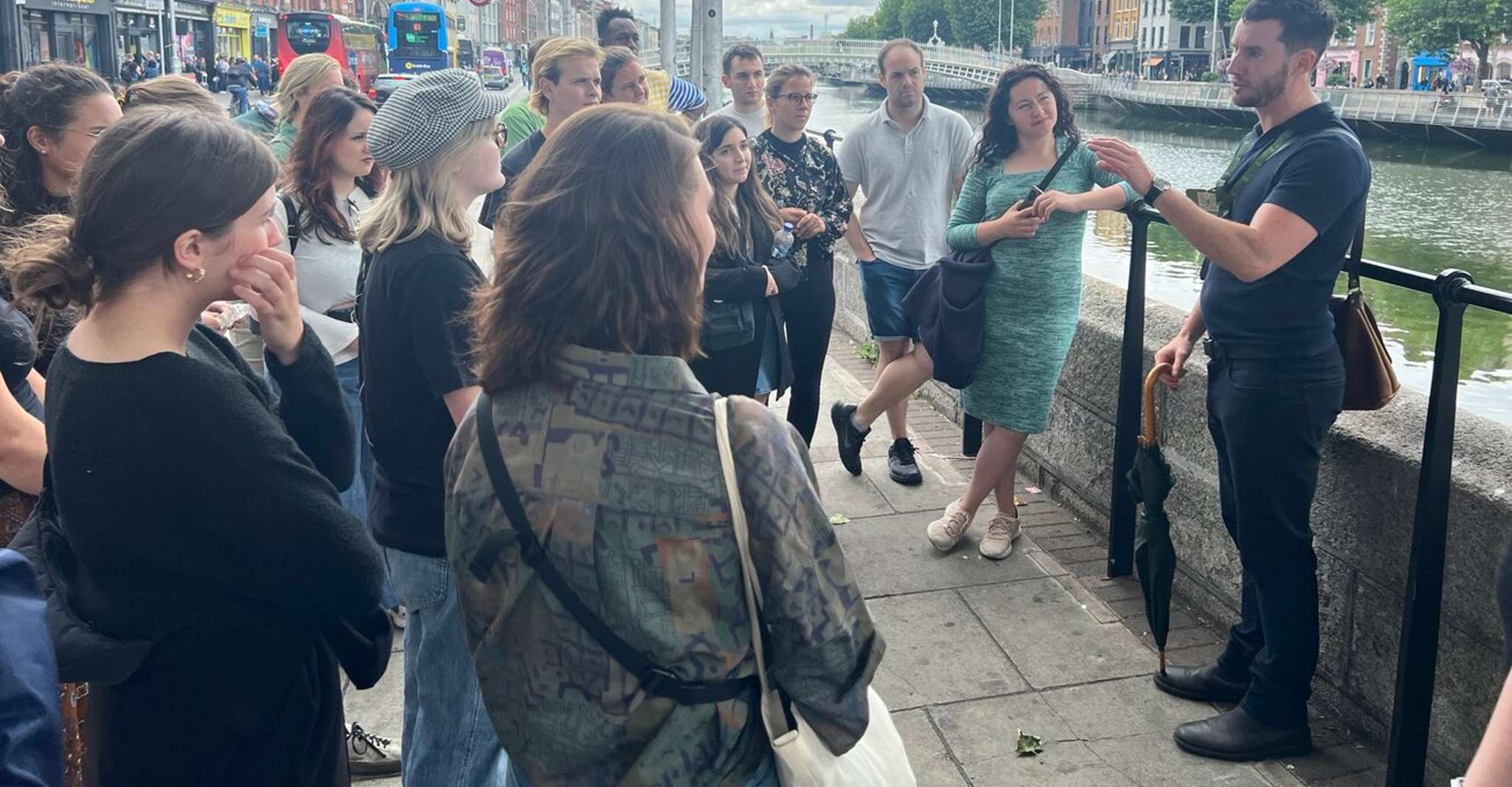 Dublin, Highlights und Hidden Gems Walking Tour - Hizvo