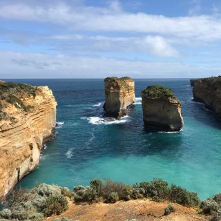 From Melbourne: Great Ocean Road Minibus Tour in Reverse