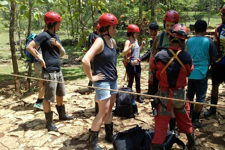 Visite privée de la grotte de Jomblang depuis Yogyakarta