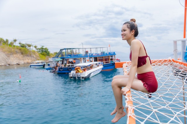 Visit Luxury Nha Trang Island Discovery Trip in Nha Trang