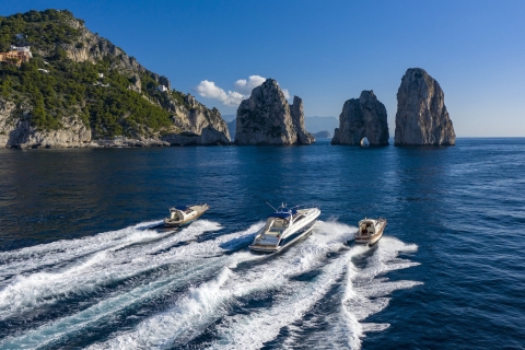 Au départ de Sorrente : Croisière privée Capri & Nerano avec champagne