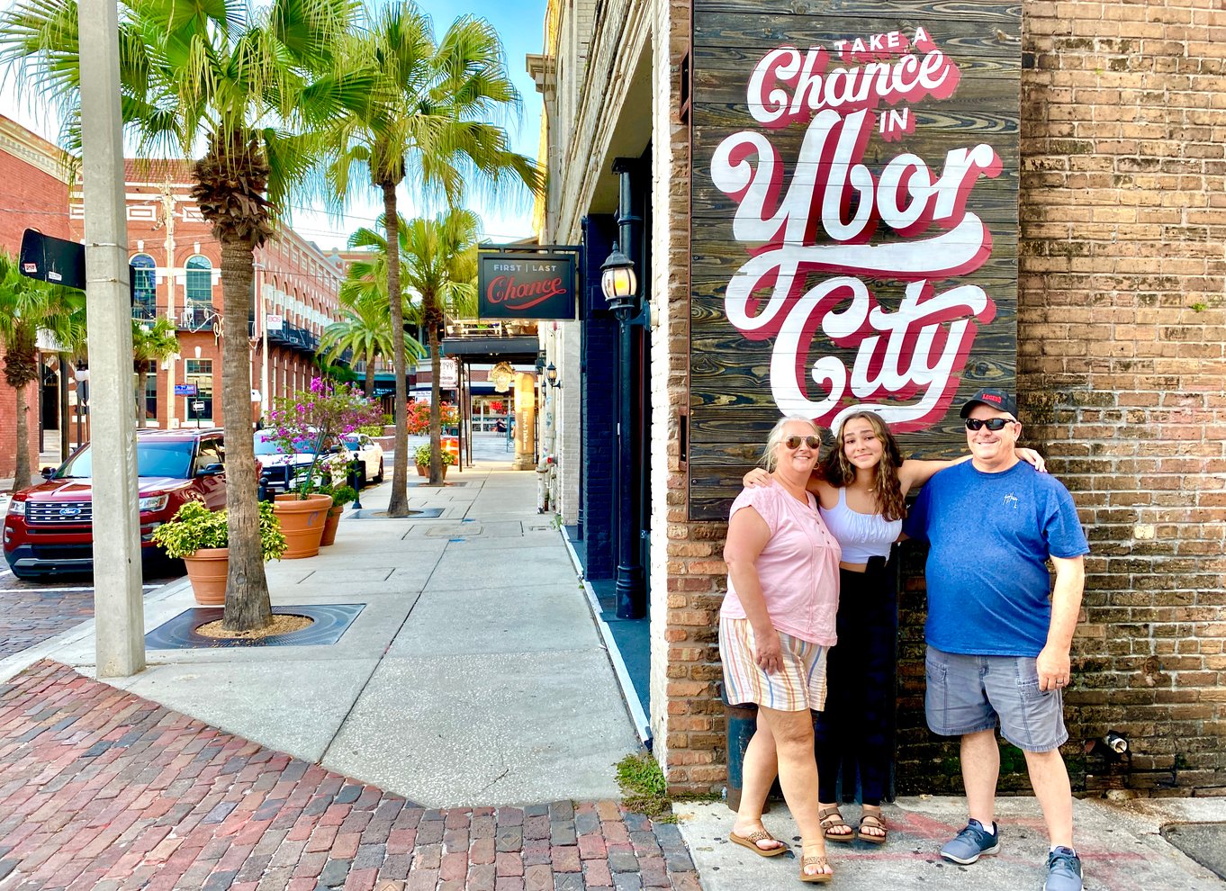 Tampa: Guidet byrundtur i Deluxe Street Golf Cart