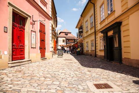 Église privée et visite privée de Kutna Hora depuis PragueVisite privée de l'église des os et de Kutna Hora au départ de Prague