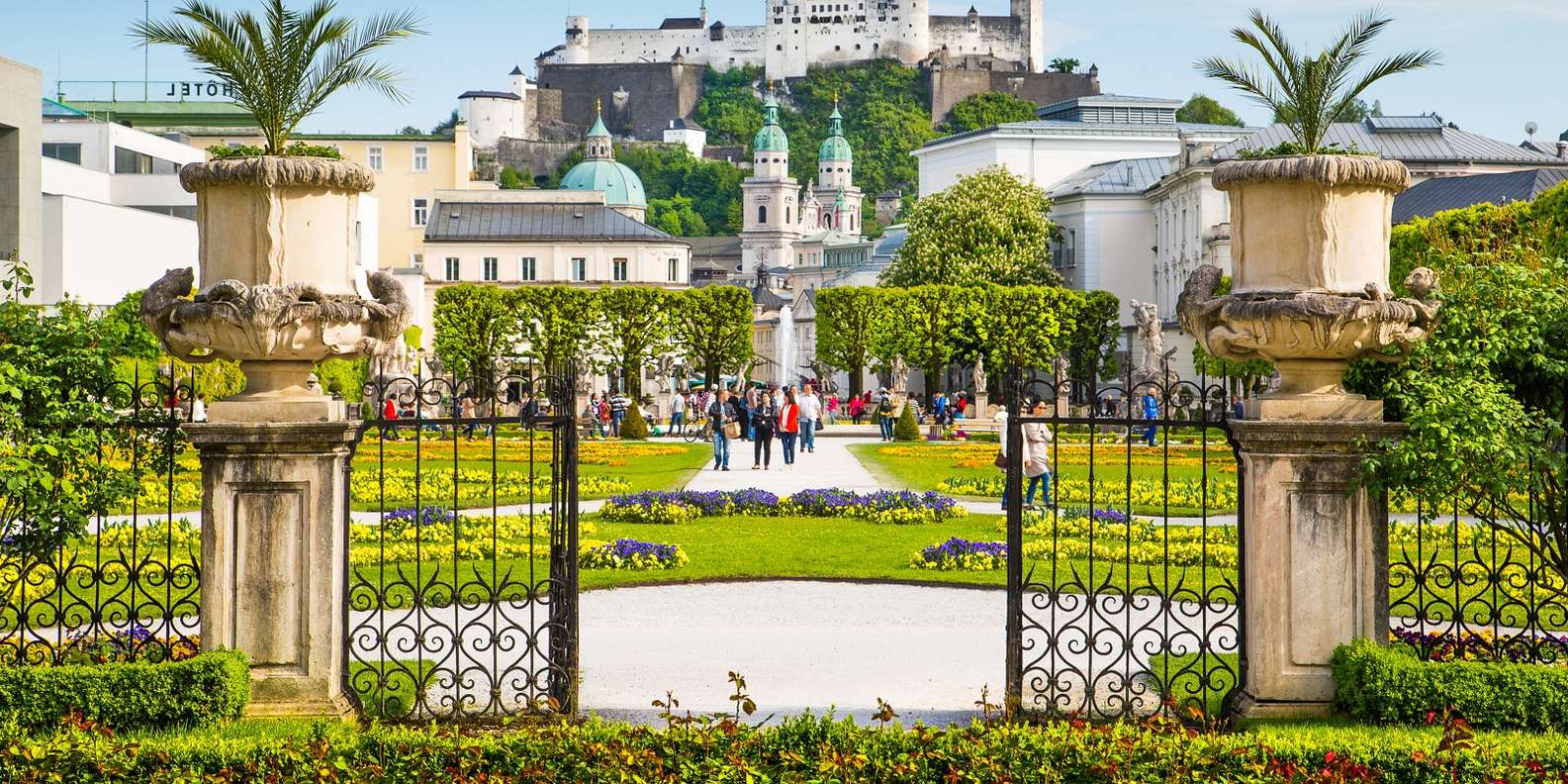 From Vienna: Salzburg Small-Group Guided Day Trip