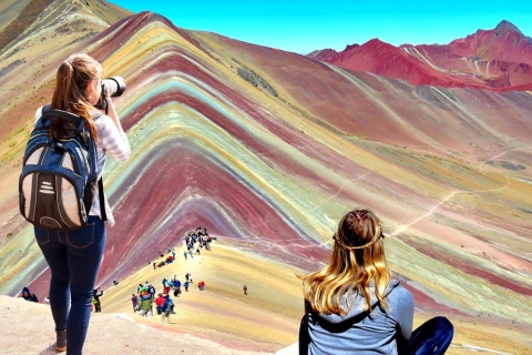 Desde Cusco: Excursión guiada de un día a la Montaña del Arco Iris con comidas4:00 AM Salida