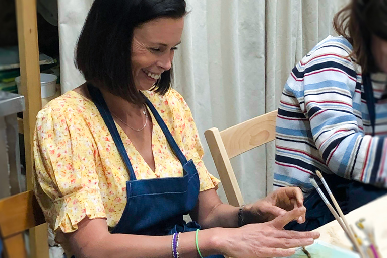 Barcelona: Crea tus propias baldosas de cerámica Taller de cerámicaCrea tus propios azulejos de cerámica en Barcelona