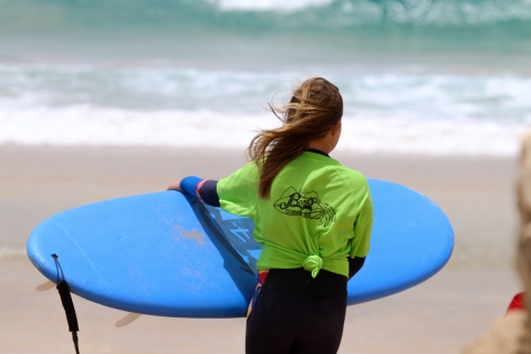 Fuerteventura: Grupa lekcji surfingu dla wszystkich poziomów i grup wiekowych