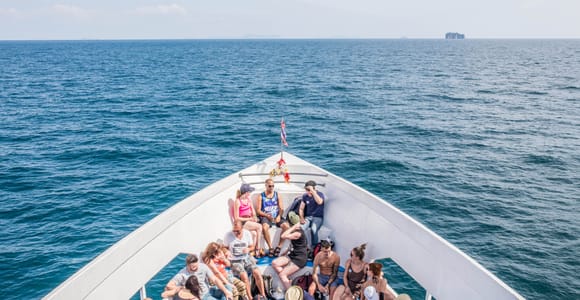 Krabi: Ferry Transfer to/from Phi Phi Tonsai or Laem Tong