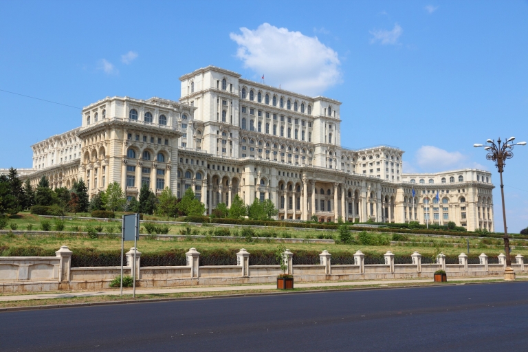 Bucarest: Comunismo e Historia Visita guiada a pie por la ciudad