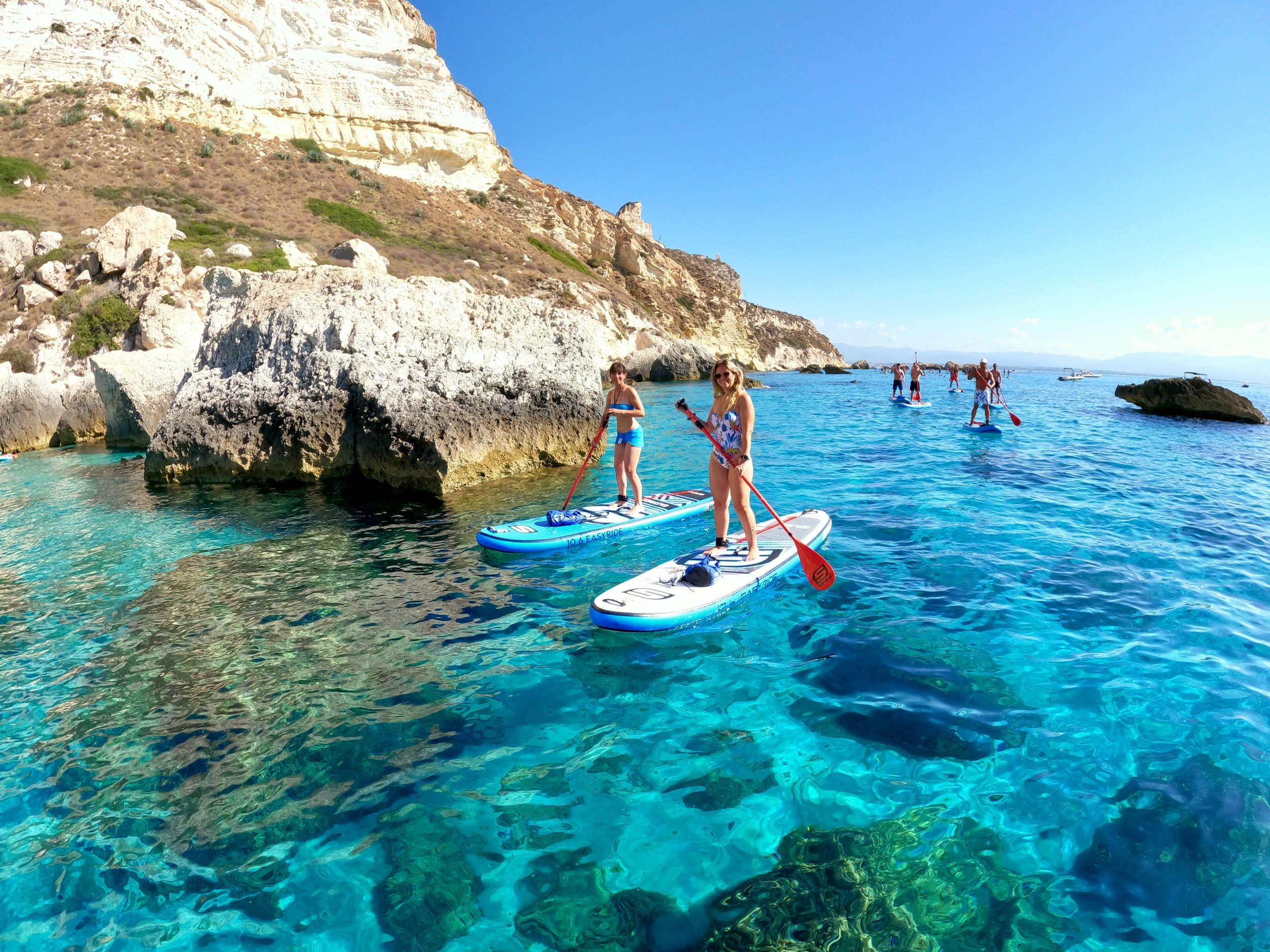 Cagliari: Stand Up Paddleboarding (SUP) Tour & Schnorcheln