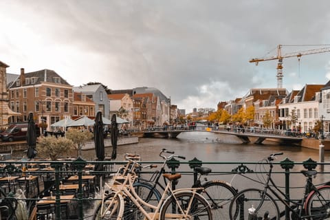 Leiden: Sherlock Holmes Smartphone App City Game