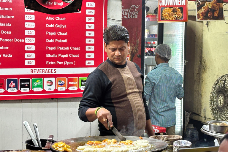 Agra: Wycieczka Tuk-Tuk z ulicznym jedzeniem i targiem przyprawTylko profesjonalny przewodnik i Tuk-Tuk na żywo