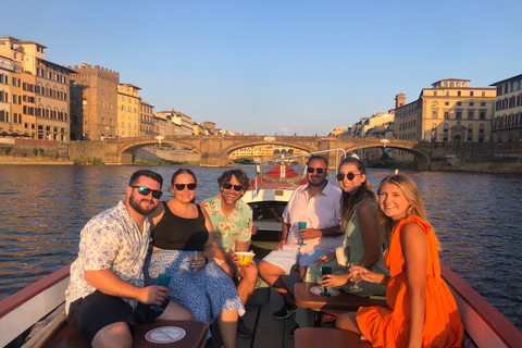 Florence: Historical Walk and Private Boat Tour with Wine