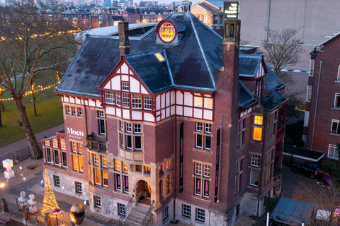 Amsterdam: Moco Museum &amp; Nightclubs Admission Combo w/ Taxi