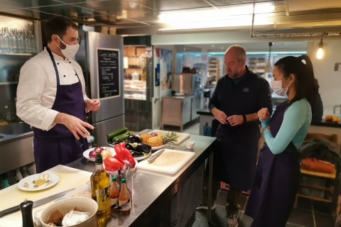 Avignon : Cours de cuisine et déjeuner avec un chef localAtelier + transfert