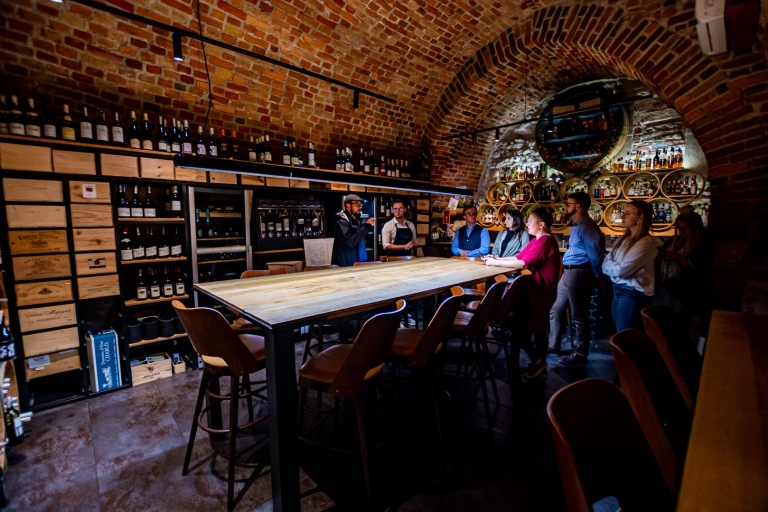 Krakau: Geführte Weinbar-Tour mit Verkostungen und Snacks