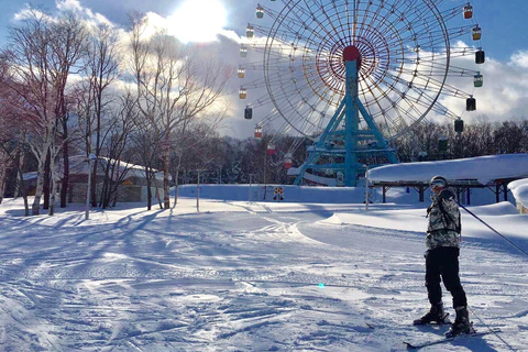 Sapporo Teine Premium Small-Group All-Inclusive Ski Day (night) Small Group Class for 3–4 People
