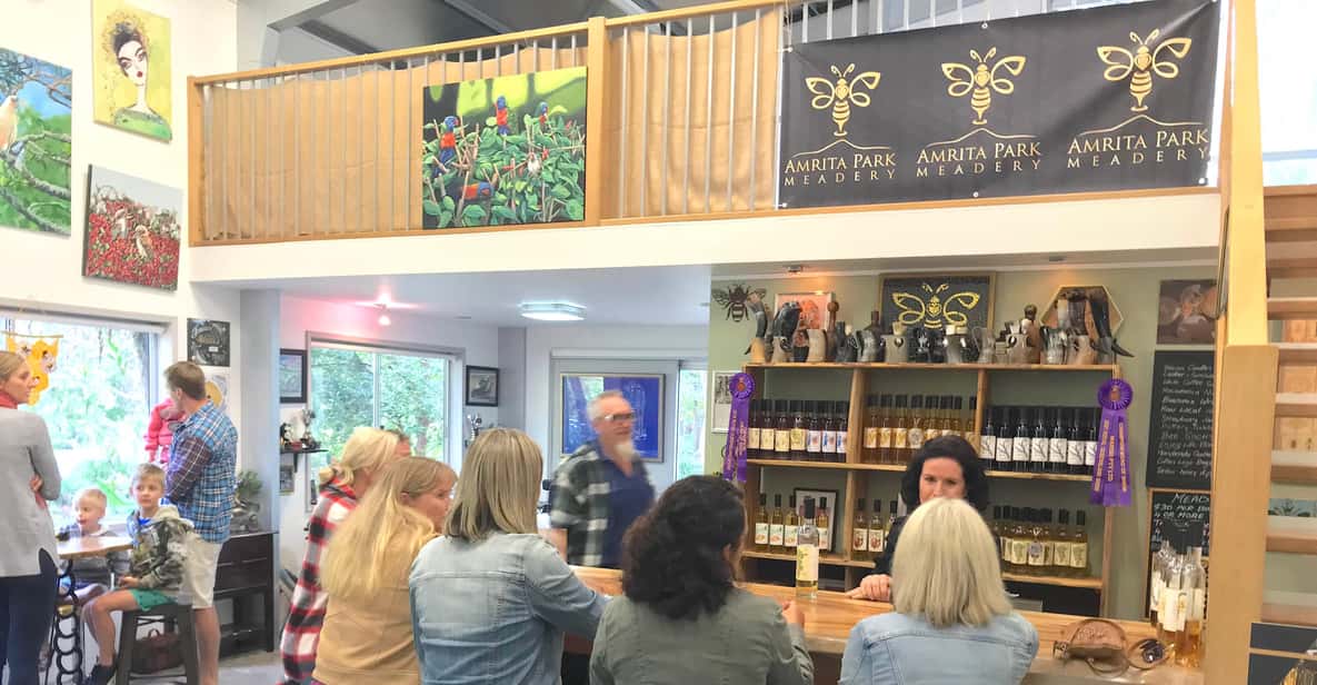 Noosa Hinterland Tour with Gourmet Lunch, Wine & Everglades GetYourGuide