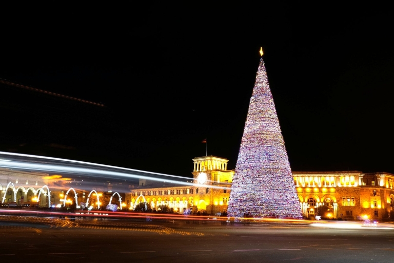 Yerevan: Private Christmas Walking Tour with Guide