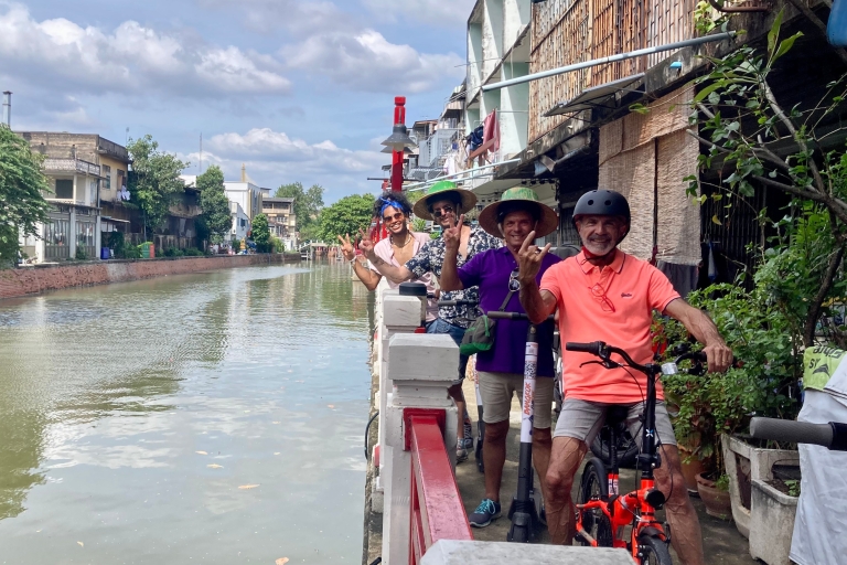 Bangkok: Geführte E-Scooter Tour durch die Altstadt