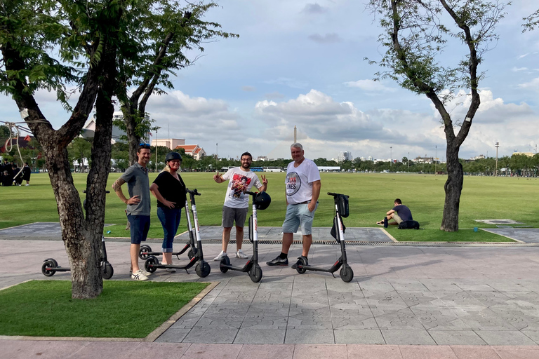 Bangkok: Stadens höjdpunkter med elektrisk skoterBangkok Classic med Escooter FunRide