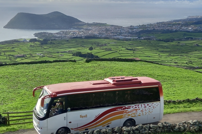 Depuis Angra do Heroísmo : visite en bus des points forts de l'île de Terceira
