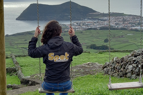 Depuis Angra do Heroísmo : visite en bus des points forts de l'île de Terceira