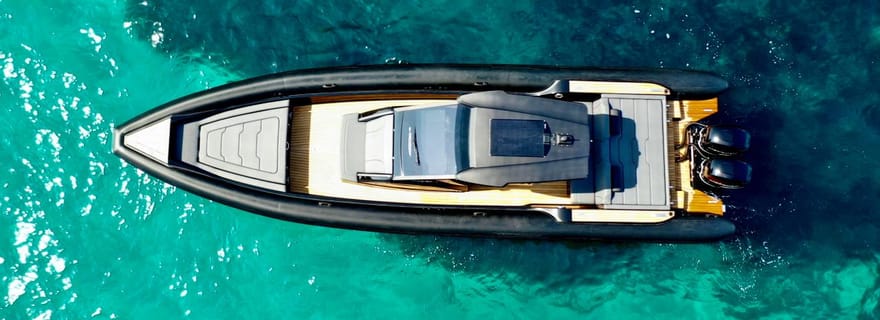 Santorin : Croisière privée exaltante vers Ios et Mykonos