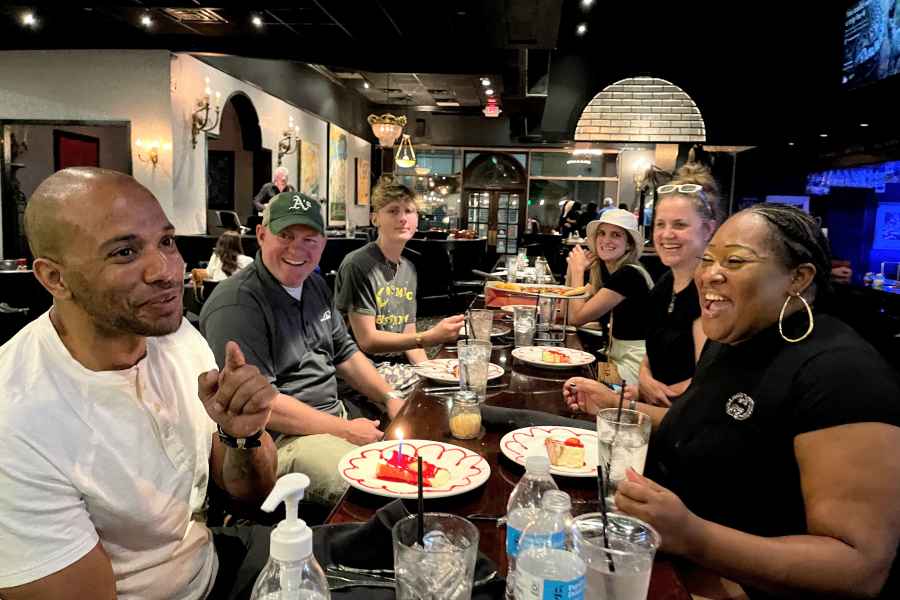 Astroville Food Tour durch Downtown Houston mit Tunnelzugang. Foto: GetYourGuide
