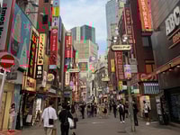 Tokyo, Shibuya benadrukt wandeltocht - Housity