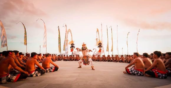 Bali: Melasti Beach Kecak Dance Show Entry Ticket