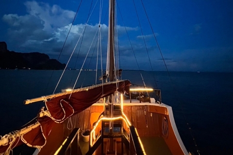 Krabi: Wonderful 4 Islands with Sunset Cruising Dinner Private Tour with Pickup from Khao Tong or Thalane