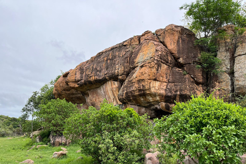 Gaborone: tour cultural de día completo y pinturas rupestres de Manyana