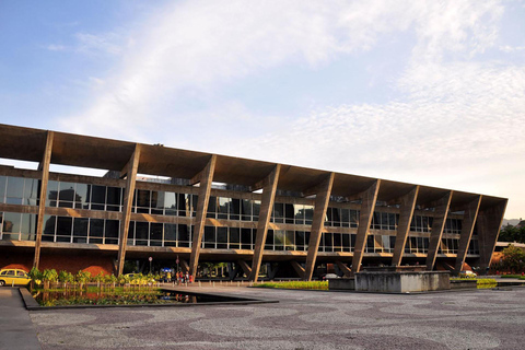 Rio de Janeiro: Modern Architecture Experience with Guide