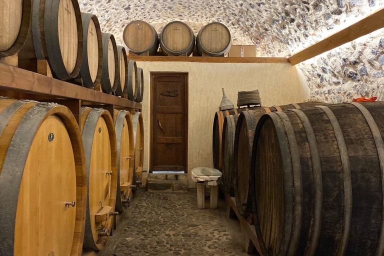 Santorin: Weinverkostung und HöhlensiedlungstourPrivate Tour