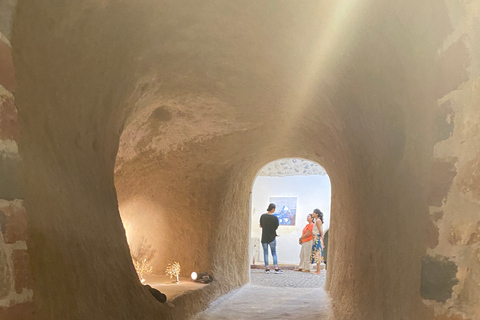 Santorini: Cata de Vinos y Visita a los Asentamientos RupestresTour privado