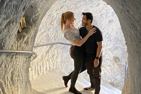 Santorini: Cata de Vinos y Visita a los Asentamientos RupestresTour privado