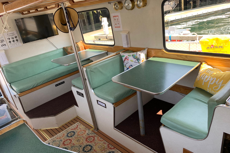 Ketchikan: Marine Wildlife and Whale Watching Boat Tour