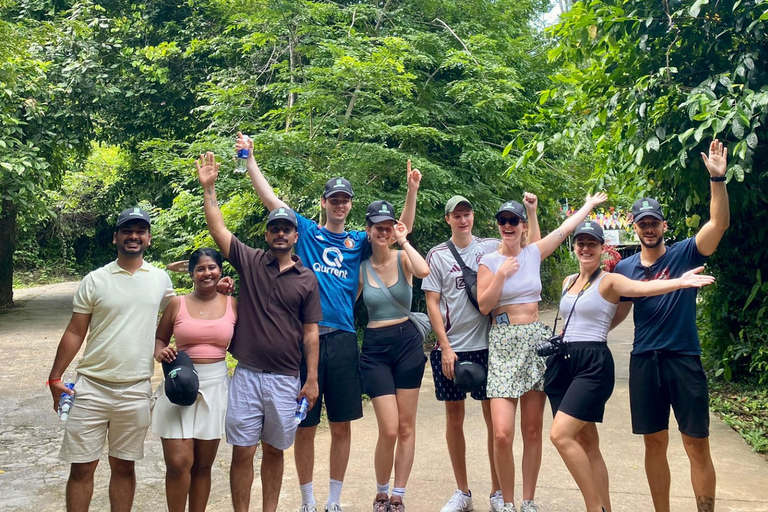 From Ninh Binh: Phong Nha-Ke Bang and Khe Sanh 2-Day Tour Full package with train ticket