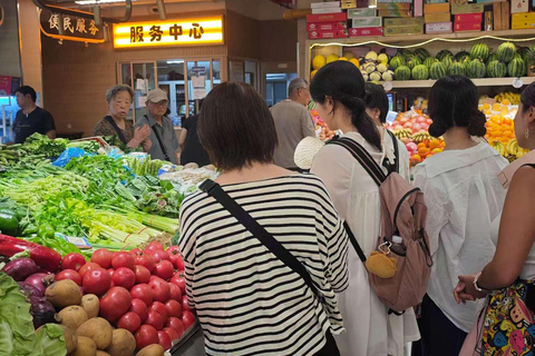 Shanghai: Soup Dumpling Class, Bamboo Weaving & Tea Ceremony