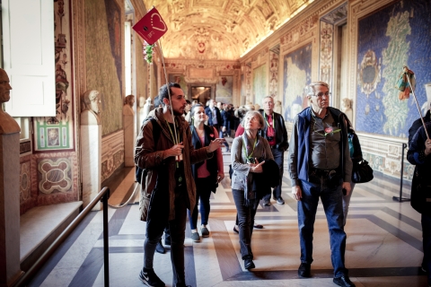 Rom an einem Tag: Tagestour Vatikanische Museen & KolosseumKombinierte Tour auf Portugiesisch
