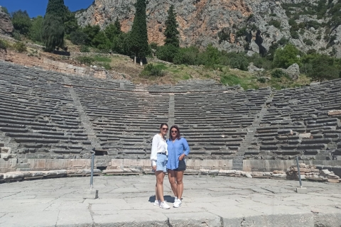 Z Aten: całodniowa wycieczka z przewodnikiem po Delphi VR Audio z wejściemCałodniowa wycieczka z przewodnikiem