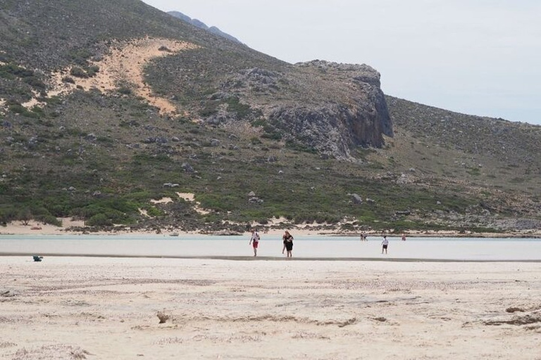 Heraklion: Gramvousa Island Day Trip &amp; Balos BeachDay Trip: Pickup from Heraklion and Ammoudara