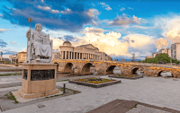 Skopje, Visite à pied de la ville privée avec dégustation de nourriture - Hizvo