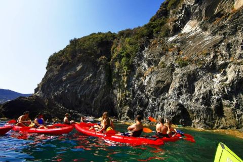 Monterosso al Mare: Cinque Terre Happy Hour Kayak Tour