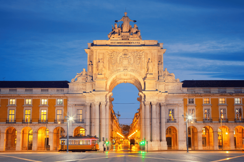 Lo Más Destacado De Lisboa Búsqueda Del Tesoro Autoguiada Y Audioguía Getyourguide 1665